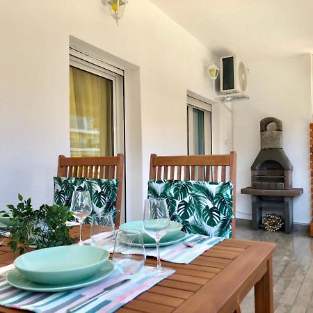 Relax Apartment Peraia  Ngoại thất bức ảnh