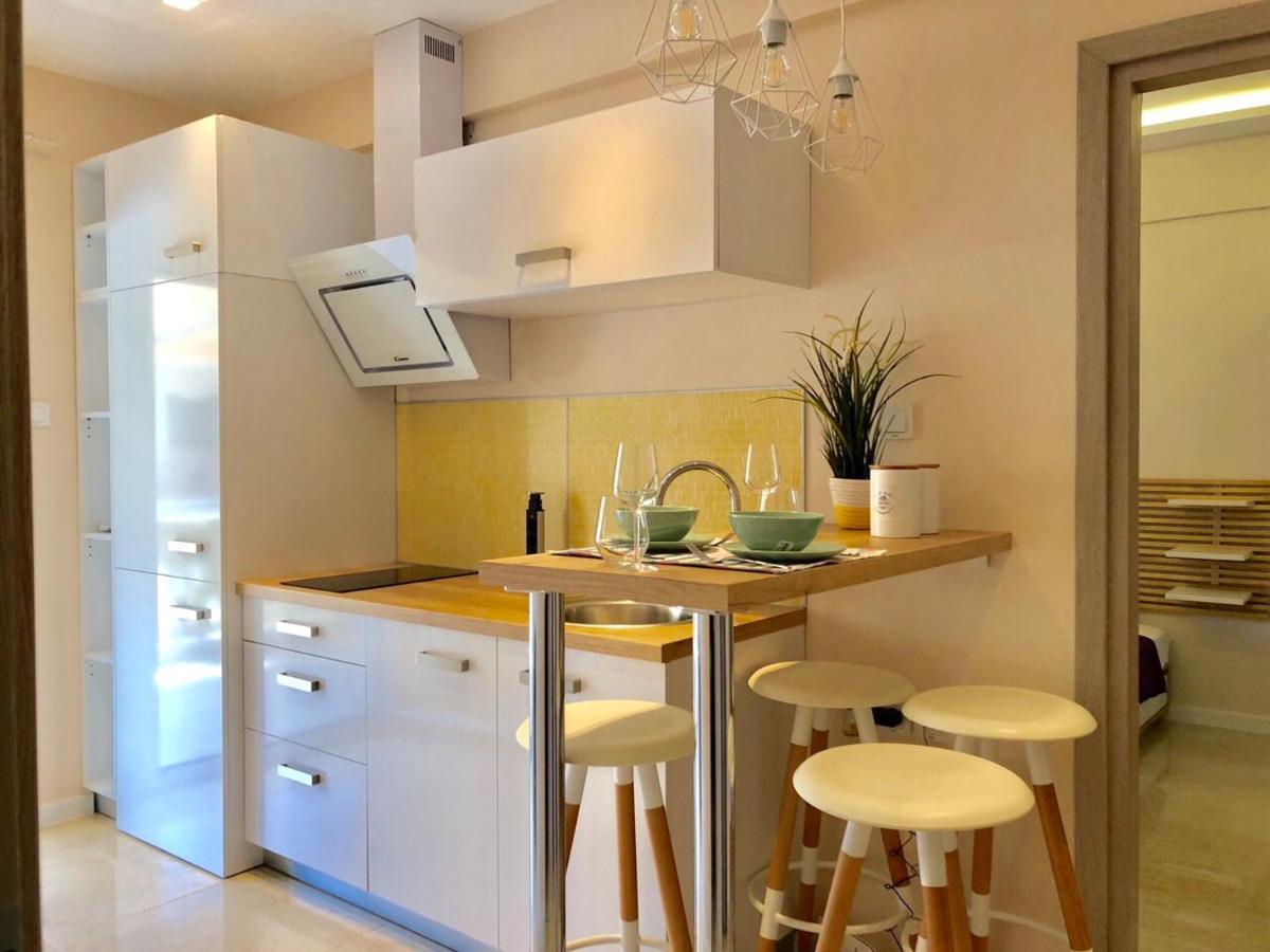 Relax Apartment Peraia  Ngoại thất bức ảnh