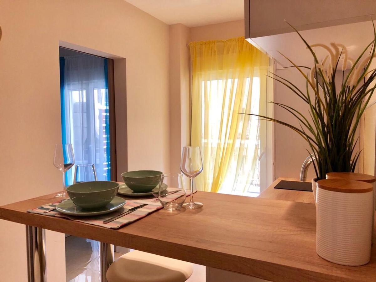 Relax Apartment Peraia  Ngoại thất bức ảnh